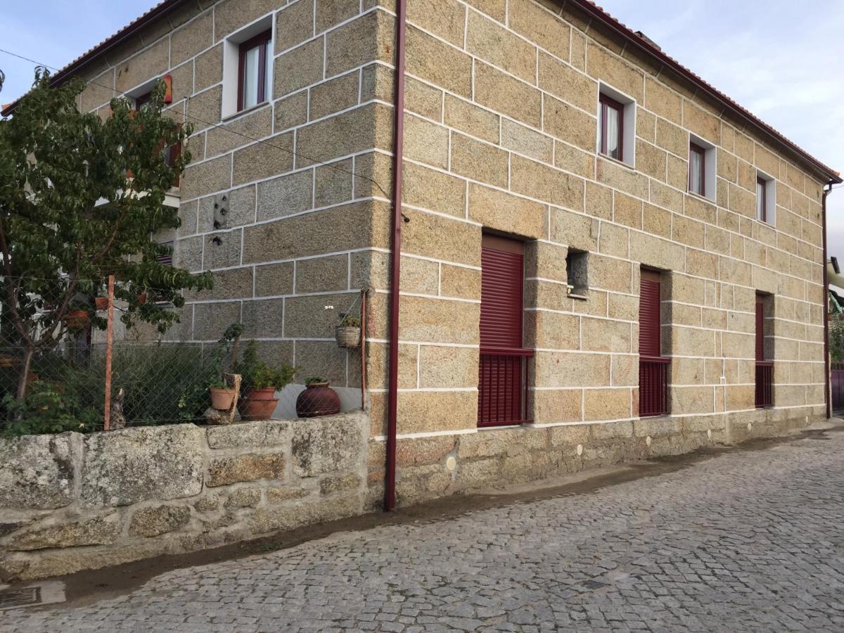 Bed and Breakfast Casa Da Aldeia Da Avo Valpaços Exterior foto